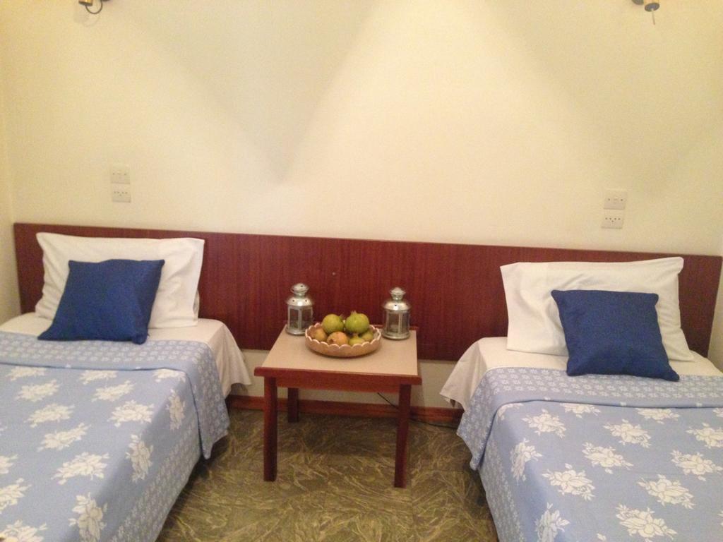 Noufara Hotel Kamena Vourla Cameră foto